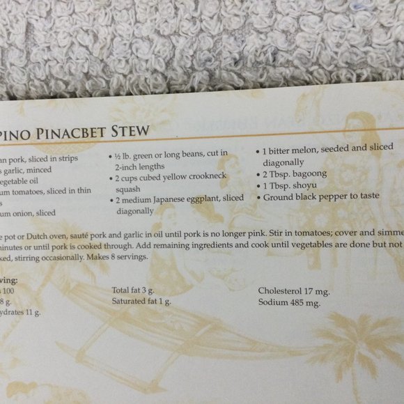 HAWAIIAN Cuisine COOKBOOK VINTAGE Local Recipes - Picture 10 of 10